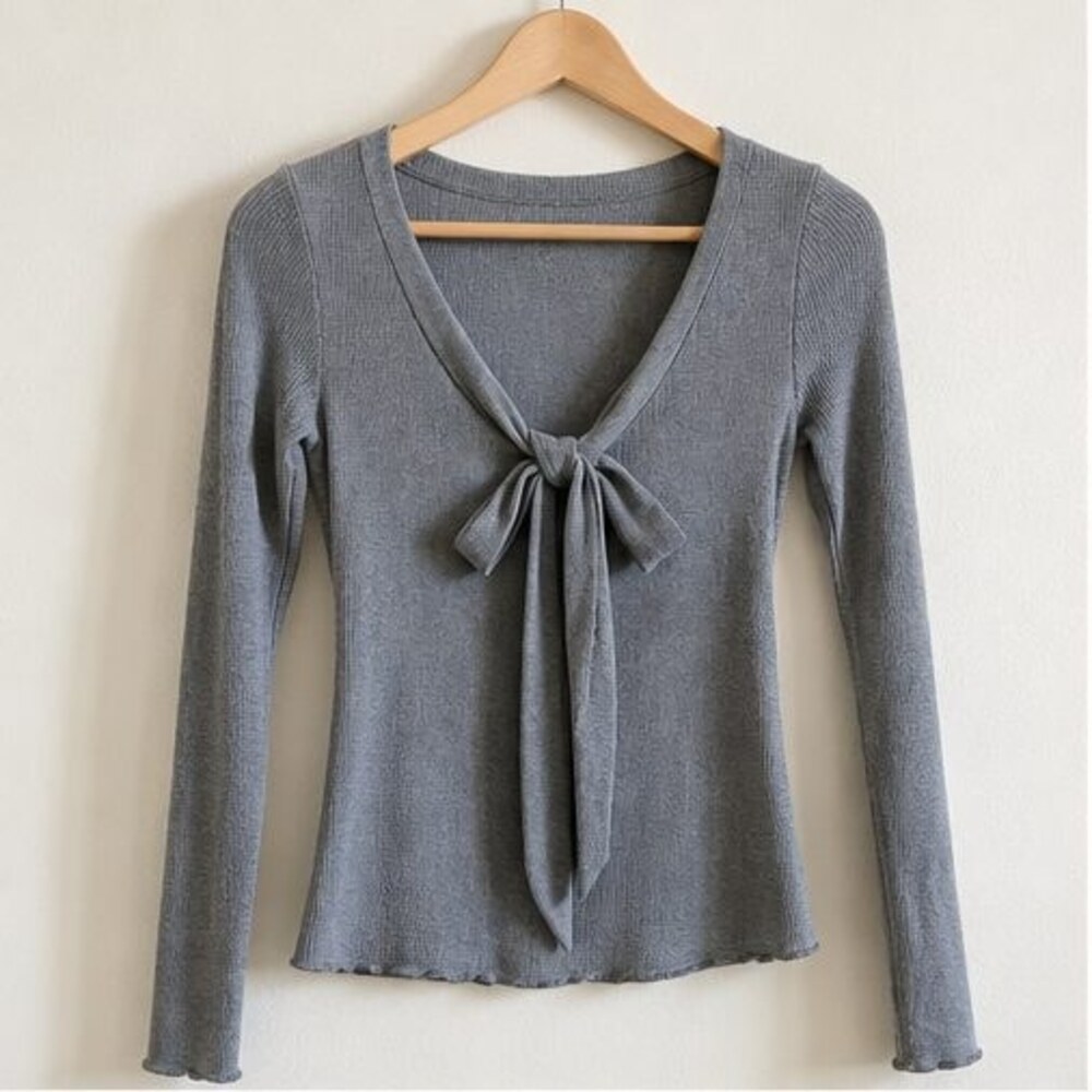 Gray Puff Sleeve Top
